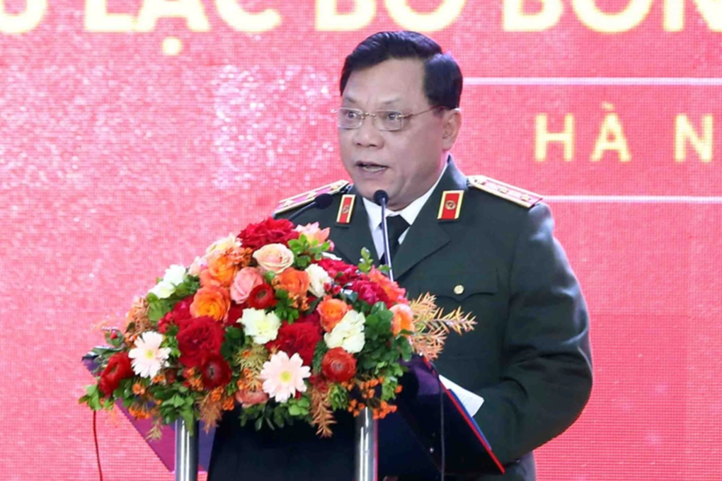 Lễ ra mắt và xuất quân của Câu lạc bộ bóng đá Công an Hà Nội - 5 Lễ ra mắt và xuất quân của Câu lạc bộ bóng đá Công an Hà Nội - 5