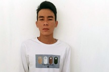 Cắt mái tôn, vô hiệu hóa camera của tiệm cầm đồ, trộm 71 điện thoại