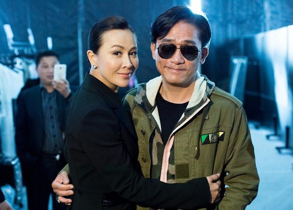 Cuộc hôn nhân kỳ lạ của Lưu Gia Linh và Lương Triều Vỹ - 3 Cuộc hôn nhân kỳ lạ của Lưu Gia Linh và Lương Triều Vỹ - 3