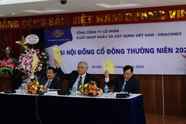 Ông chủ mới của Vinaconex nói gì về dòng tiền âm nghìn tỷ sau khi về tay?