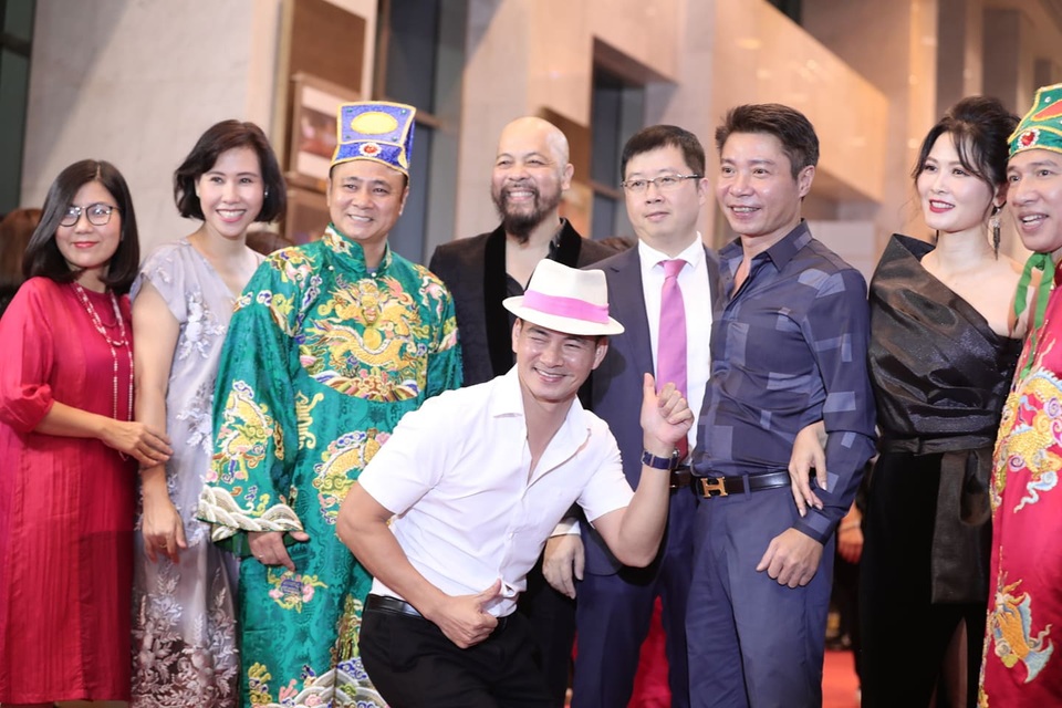 BTV, MC đọ sắc cùng dàn diễn viên gây sốt màn ảnh Việt trên thảm đỏ - 4 BTV, MC đọ sắc cùng dàn diễn viên gây sốt màn ảnh Việt trên thảm đỏ - 4