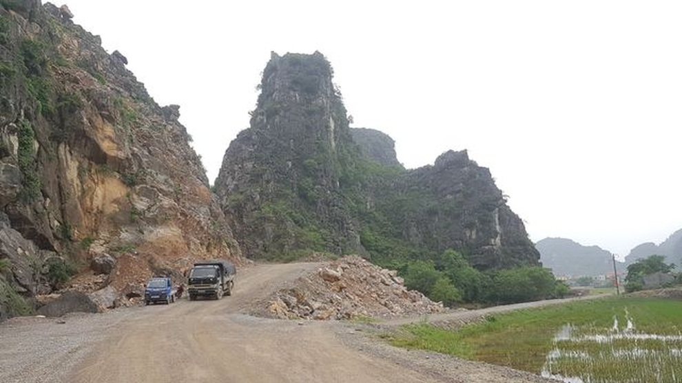 Công nhân bị tử vong khi khai thác đá tại Hòa Bình - 1 Công nhân bị tử vong khi khai thác đá tại Hòa Bình - 1