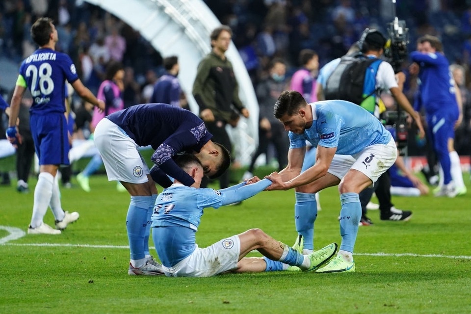 Những khoảnh khắc Chelsea hạ gục Man City tại chung kết Champions League - 19 Những khoảnh khắc Chelsea hạ gục Man City tại chung kết Champions League - 19