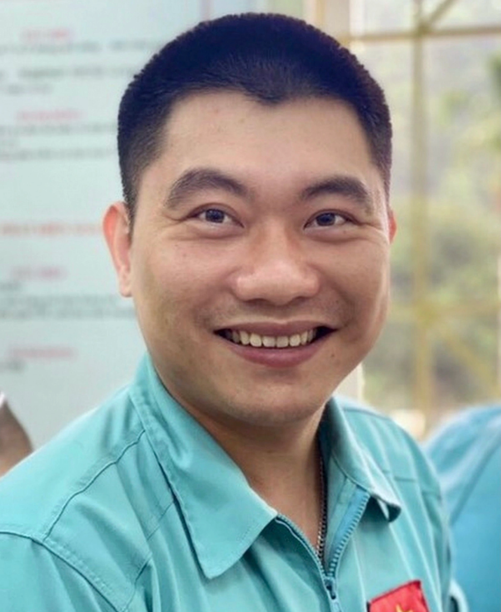 Truy tặng Huy hiệu Tuổi trẻ dũng cảm đối với phi công Trần Ngọc Duy - 1 Truy tặng Huy hiệu Tuổi trẻ dũng cảm đối với phi công Trần Ngọc Duy - 1