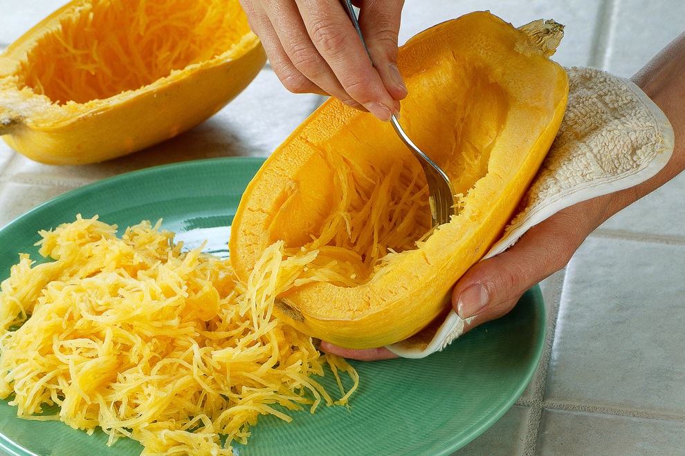 Độc đáo quá bí có ruột mì sợi, hàm lượng dinh dưỡng cao, giá bình dân - 2 Độc đáo quá bí có ruột mì sợi, hàm lượng dinh dưỡng cao, giá bình dân - 2