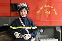 “Bông hồng thép” của đội Cảnh sát Phòng cháy chữa cháy Hà Nội