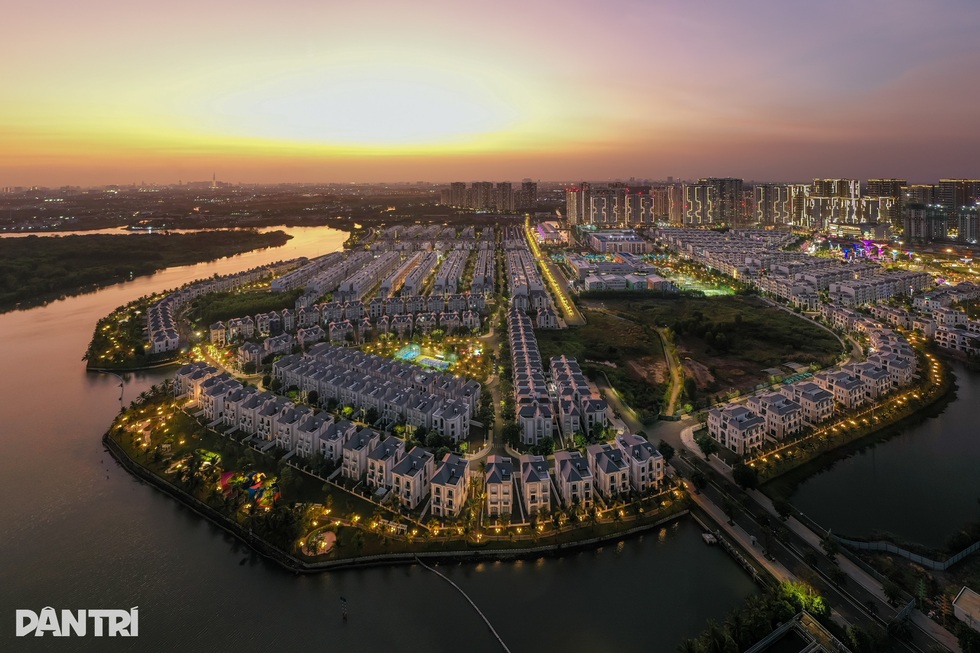Bàn về cơ chế kiểm soát, kiềm chế giá bất động sản - 1 Bàn về cơ chế kiểm soát, kiềm chế giá bất động sản - 1