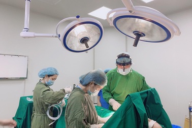 Chuyên gia làm đẹp mách bạn: Những điều ít ai biết về nâng ngực