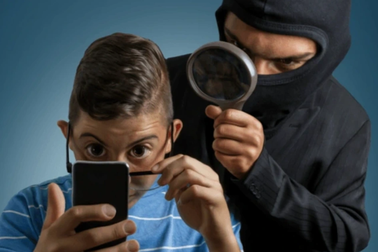 Thủ thuật kiểm tra smartphone có đang bị theo dõi hay không