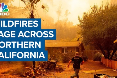 “Biển lửa” cháy rừng kinh hoàng ở California