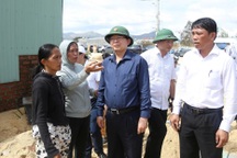 Đảm bảo an sinh để người dân sớm ổn định cuộc sống sau bão