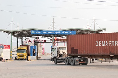 Khoanh vùng tạm thời cảng container quốc tế vì một ca nghi nhiễm Covid-19