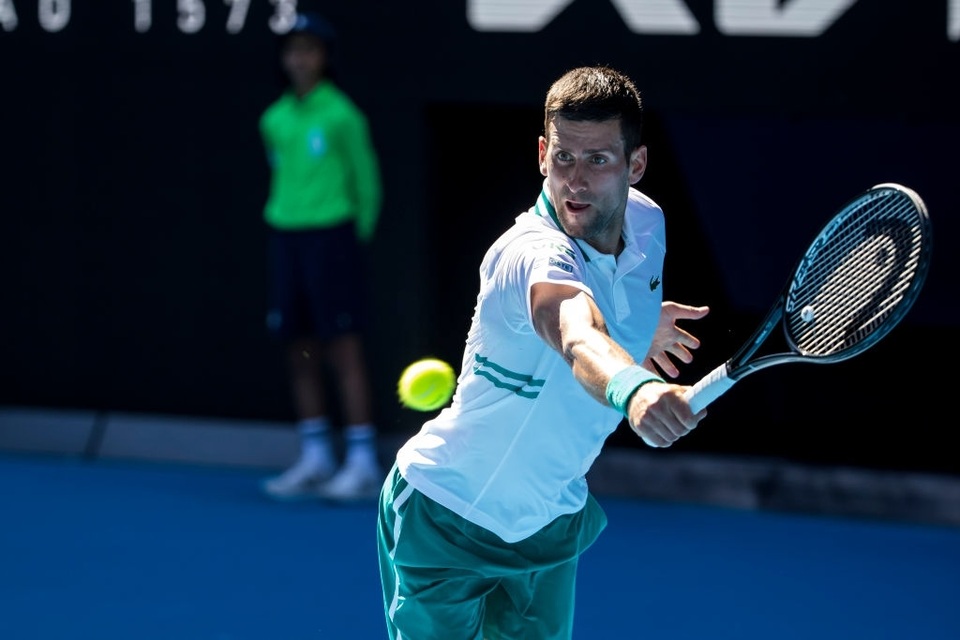 Australian Open: Djokovic thắng nhọc nhằn trước đối thủ 23 tuổi - 3 Australian Open: Djokovic thắng nhọc nhằn trước đối thủ 23 tuổi - 3