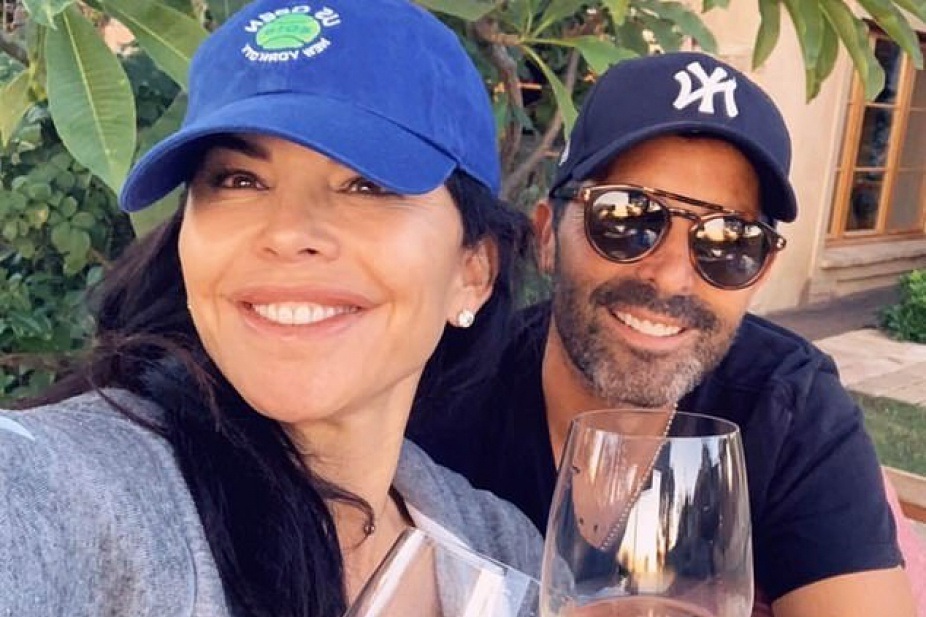 Sau vụ ngoại tình ồn ào, tỷ phú Amazon và bạn gái bốc lửa giờ ra sao? - 4 Sau vụ ngoại tình ồn ào, tỷ phú Amazon và bạn gái bốc lửa giờ ra sao? - 4