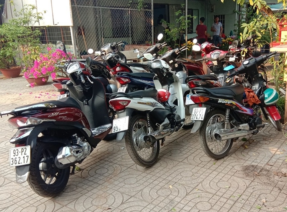 81 tuổi mở sòng bạc trăm triệu tại gia thu tiền xâu - 2 81 tuổi mở sòng bạc trăm triệu tại gia thu tiền xâu - 2