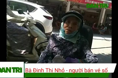 Người bán vé số tại Đà Nẵng trở lại công việc thường ngày