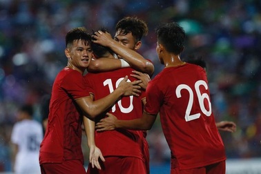 Đình Trọng chấn thương, hàng thủ U23 Việt Nam vẫn giữ nguyên sức mạnh tại SEA Games?