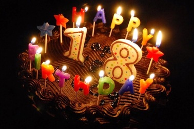 Mỗi công dân 18 tuổi được tặng hơn 12 triệu đồng để… mua sách