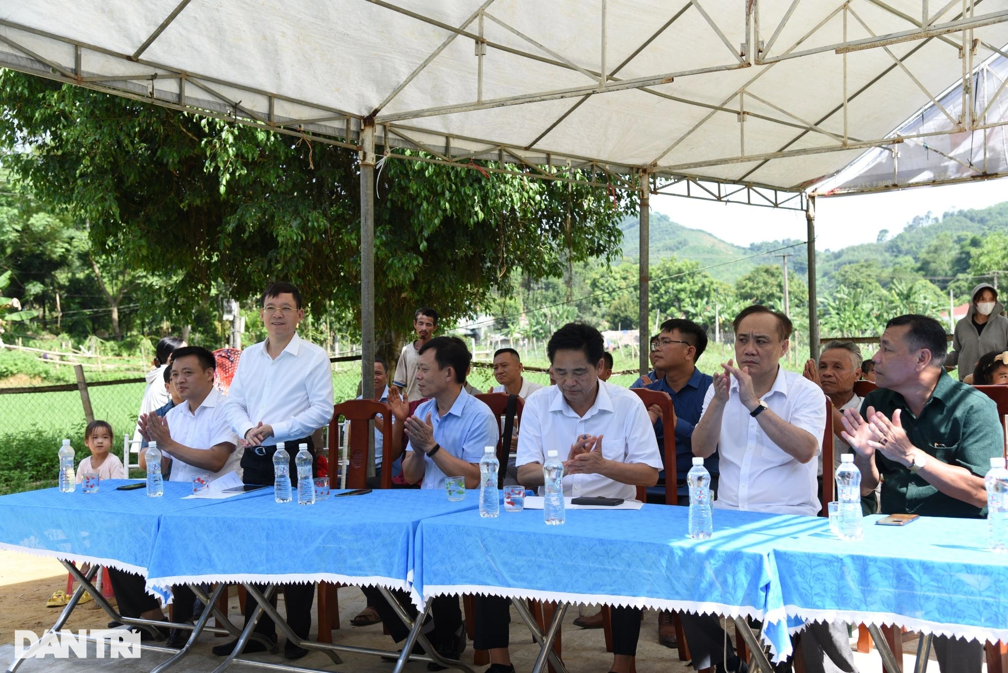 View - Thêm ngôi trường Dân trí giúp học sinh vùng cao Thanh Hóa an tâm đến trường | Báo Dân trí