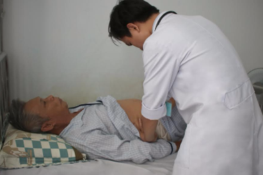 Tắc mạch máu cứu sống bệnh nhân vỡ khối u gan