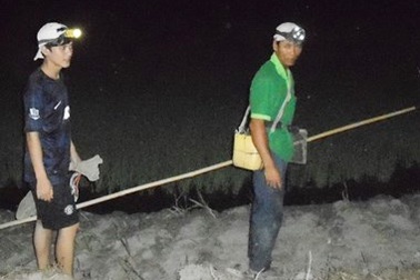 Luật bất thành văn ở ngôi làng đàn ông ngủ ngày