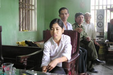 Hai nữ sinh chết đuối tại lễ hội