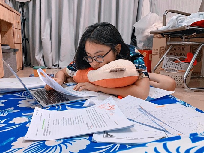 Phương Mỹ Chi sau 7 năm: Thay đổi kinh ngạc, thành tích học khủng, choáng nhất là học phí siêu đắt đỏ - Ảnh 1. Phương Mỹ Chi sau 7 năm: Thay đổi kinh ngạc, thành tích học khủng, choáng nhất là học phí siêu đắt đỏ - Ảnh 1.
