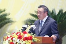 Chủ tịch Hà Nội: Mỗi sáng có 2,3 triệu cháu đến trường, không ùn tắc mới lạ