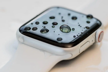 Apple Watch tái ngộ chủ sau một tuần nằm dưới đáy biển, vẫn hoạt động được