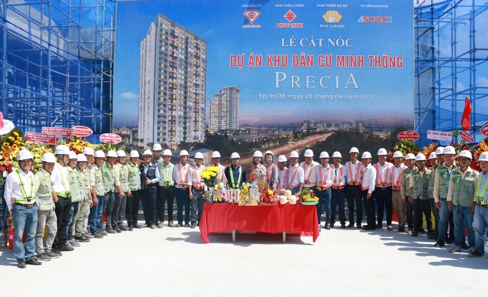 Khẳng định giá trị nội lực, dự án Precia cất nóc vượt tiến độ - 2 Khẳng định giá trị nội lực, dự án Precia cất nóc vượt tiến độ - 2
