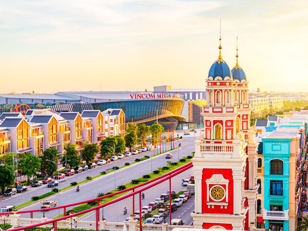 Hệ sinh thái Vingroup thăng hạng trong “Top 100 thương hiệu giá trị nhất Việt Nam năm 2025” - 1 Hệ sinh thái Vingroup thăng hạng trong “Top 100 thương hiệu giá trị nhất Việt Nam năm 2025” - 1