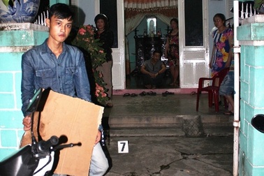 Con trai chủ trọ ăn cắp đồ của… người thuê trọ