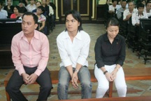 Nhân viên mát xa Tân Hoàng Phát xin giảm án cho chủ