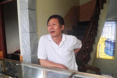 Chủ tiệm vàng kể lại giây phút đối mặt với băng cướp táo tợn 