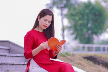 Làm sao để vượt qua nỗi đau khi bị chồng phản bội?