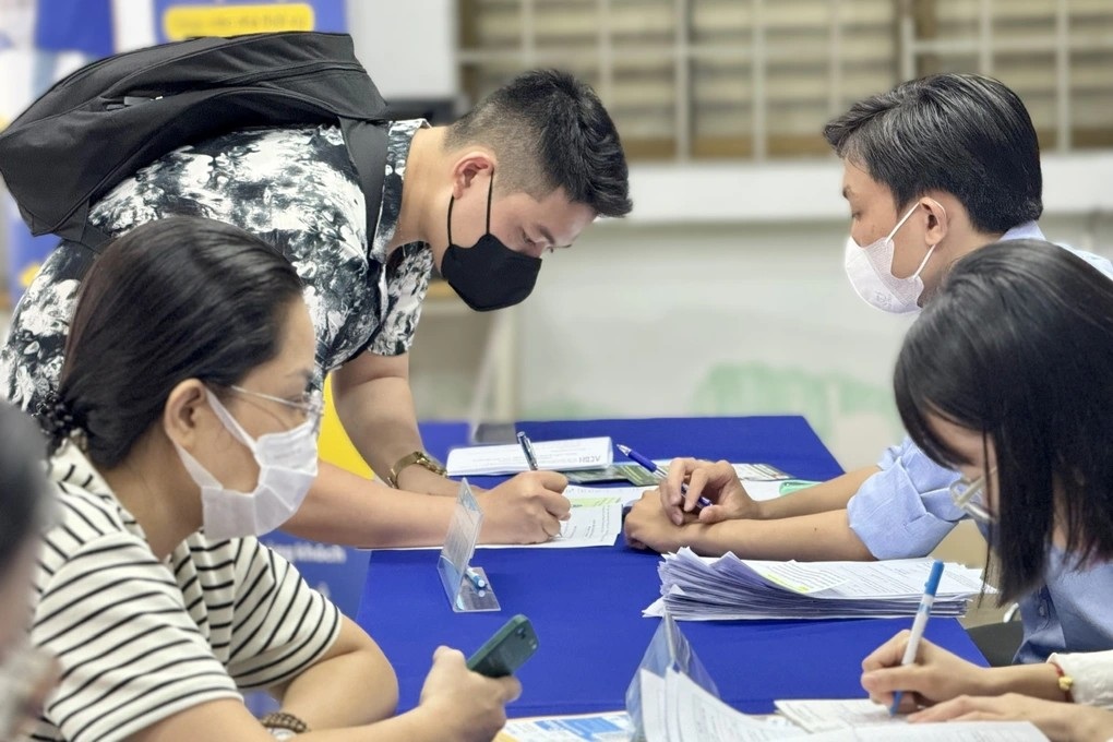 Bảo hiểm thất nghiệp: Minh bạch, hiệu quả, vì quyền lợi người lao động - 2 Bảo hiểm thất nghiệp: Minh bạch, hiệu quả, vì quyền lợi người lao động - 2