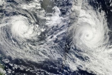 Chùm tin vắn qua ảnh