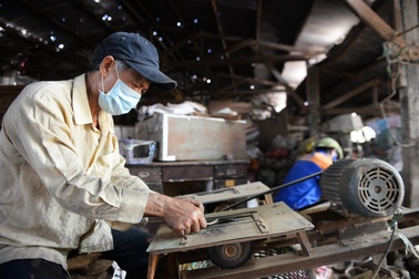 Hưởng hết trợ cấp thất nghiệp rồi rút BHXH một lần được không?