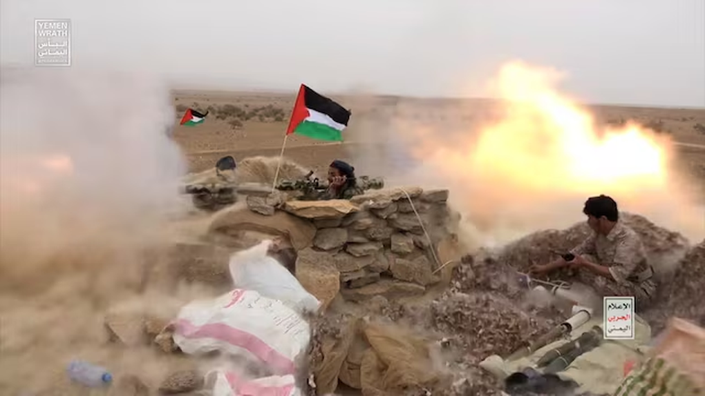 Houthi tuyên bố tiến hành 156 cuộc tấn công nhằm vào Israel - 1 Houthi tuyên bố tiến hành 156 cuộc tấn công nhằm vào Israel - 1