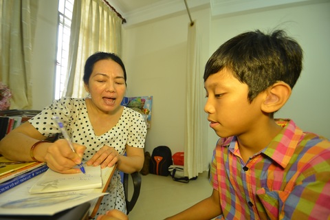 Cựu sinh viên ĐH Bách khoa trở thành cô giáo xuất sắc dạy trẻ em câm điếc