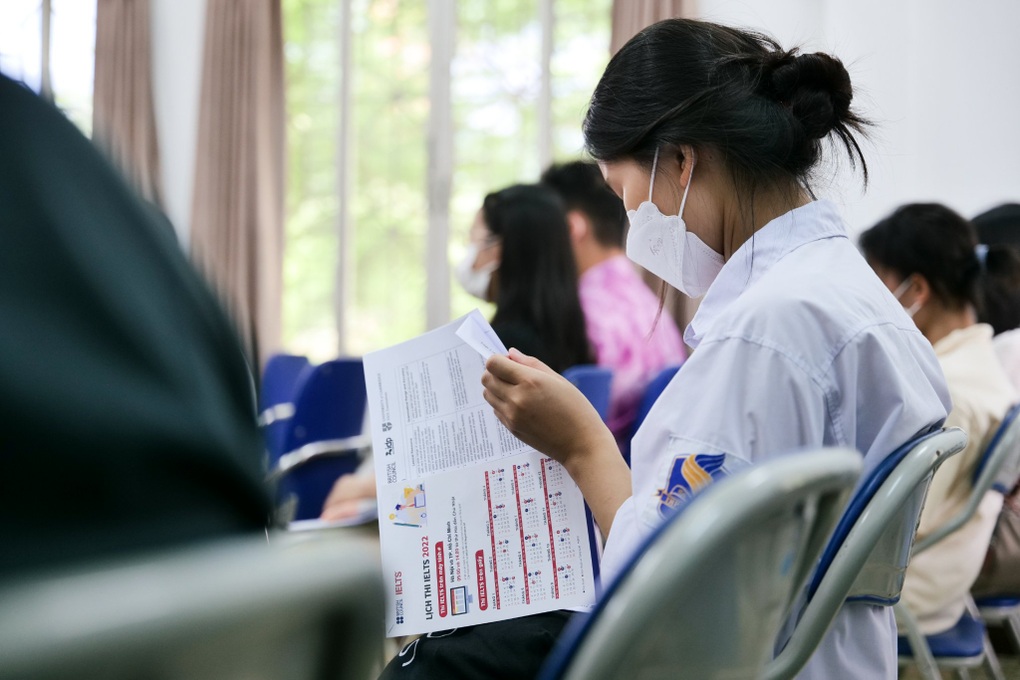 Bộ GDĐT yêu cầu kiểm tra việc tổ chức thi chứng chỉ ngoại ngữ - 1 Bộ GDĐT yêu cầu kiểm tra việc tổ chức thi chứng chỉ ngoại ngữ - 1