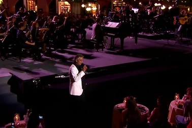 Andrea Bocelli - La Vie En Rose ft. Edith Piaf