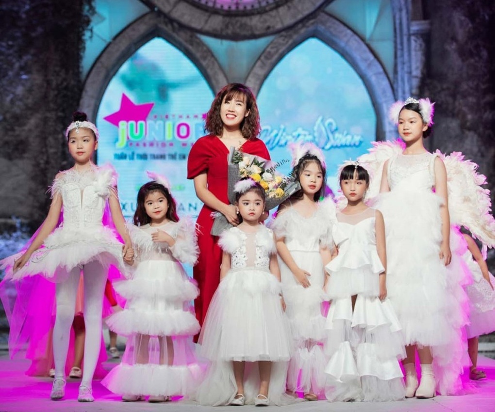 Ó Princess - thương hiệu chuyên thiết kế váy công chúa độc đáo cho bé gái - 6 Ó Princess - thương hiệu chuyên thiết kế váy công chúa độc đáo cho bé gái - 6
