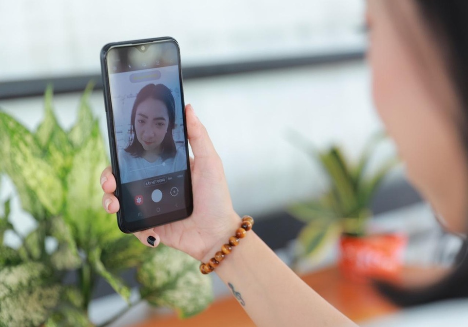 5 điều chàng tinh tế làm khi tặng smartphone cho “người ấy” lễ tình nhân - 4