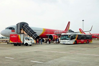 Vietjet tự phục vụ mặt đất, sẵn sàng cho mùa cao điểm cuối năm