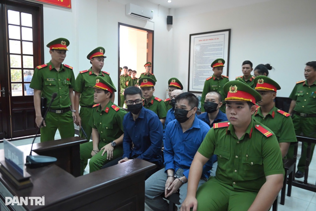 Giang hồ Bình Kiểm hầu tòa - 2 Giang hồ Bình Kiểm hầu tòa - 2