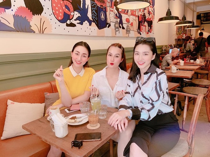 Hoa hậu khoe dáng bốc lửa - Ảnh 6. Hoa hậu khoe dáng bốc lửa - Ảnh 6.