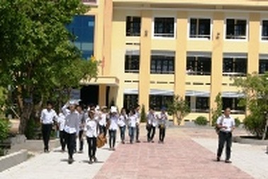 Quảng Bình: Thí sinh hào hứng với đề Văn vào lớp 10