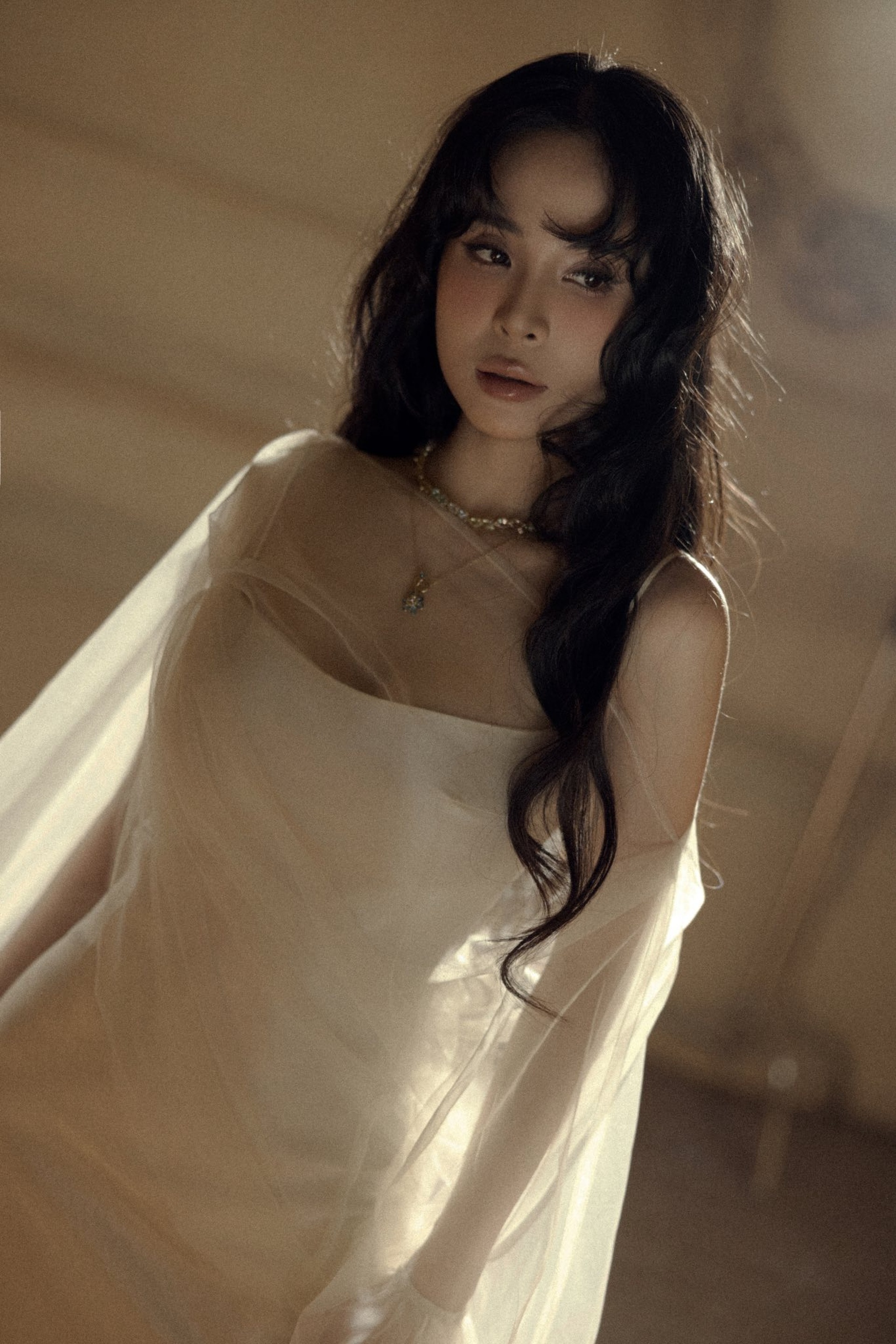 Ca nương Kiều Anh: 12 năm hạnh phúc bên ông xã, nhan sắc thăng hạng - 4