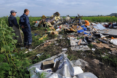Nga - Ukraine lại tranh cãi về vụ máy bay MH17 bị bắn rơi